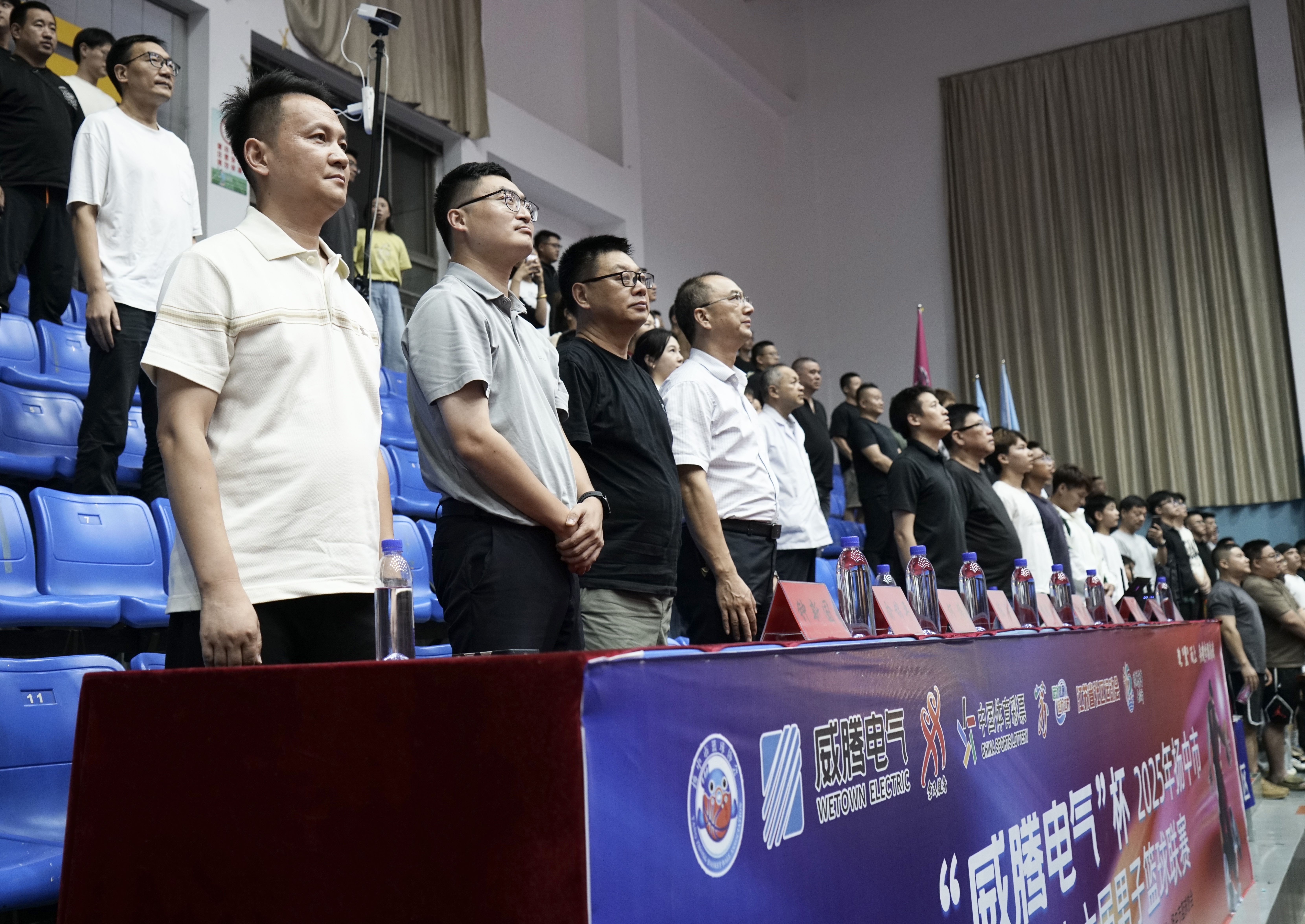 向导战站一排.JPG